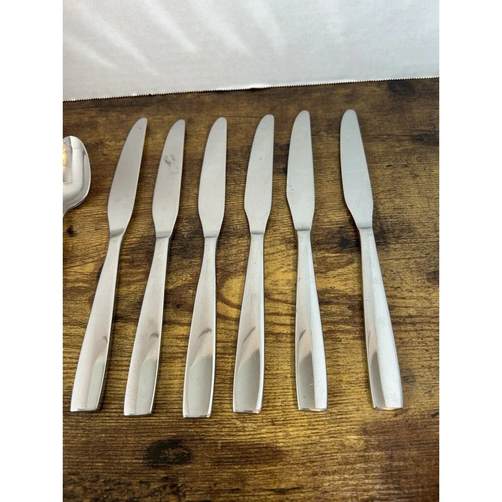 Oneida Stainless Flatware Mixed Lot 12 Pc Replacement Fork Spoon Knife Set